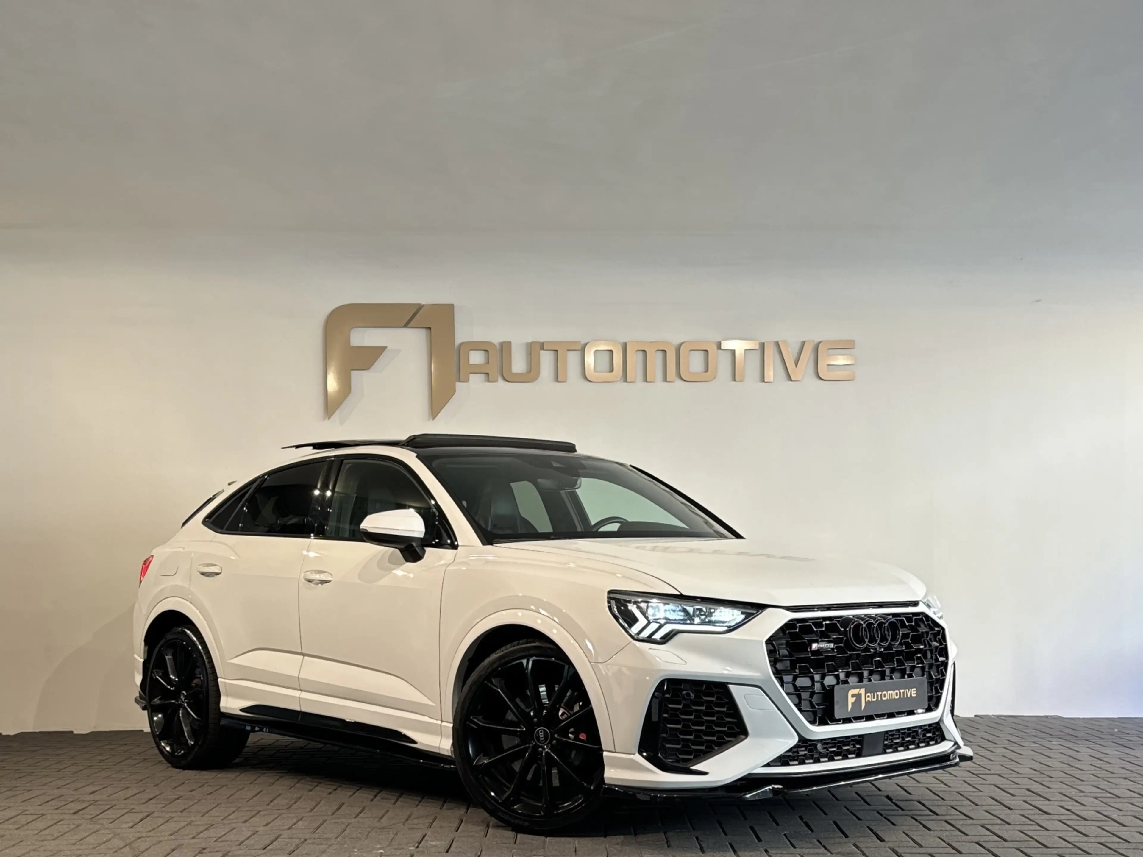 Audi RS Q3 RSQ3 Sportback 2.5 TFSI Pano|B&O|360|Carbon|Keyles — photo 3