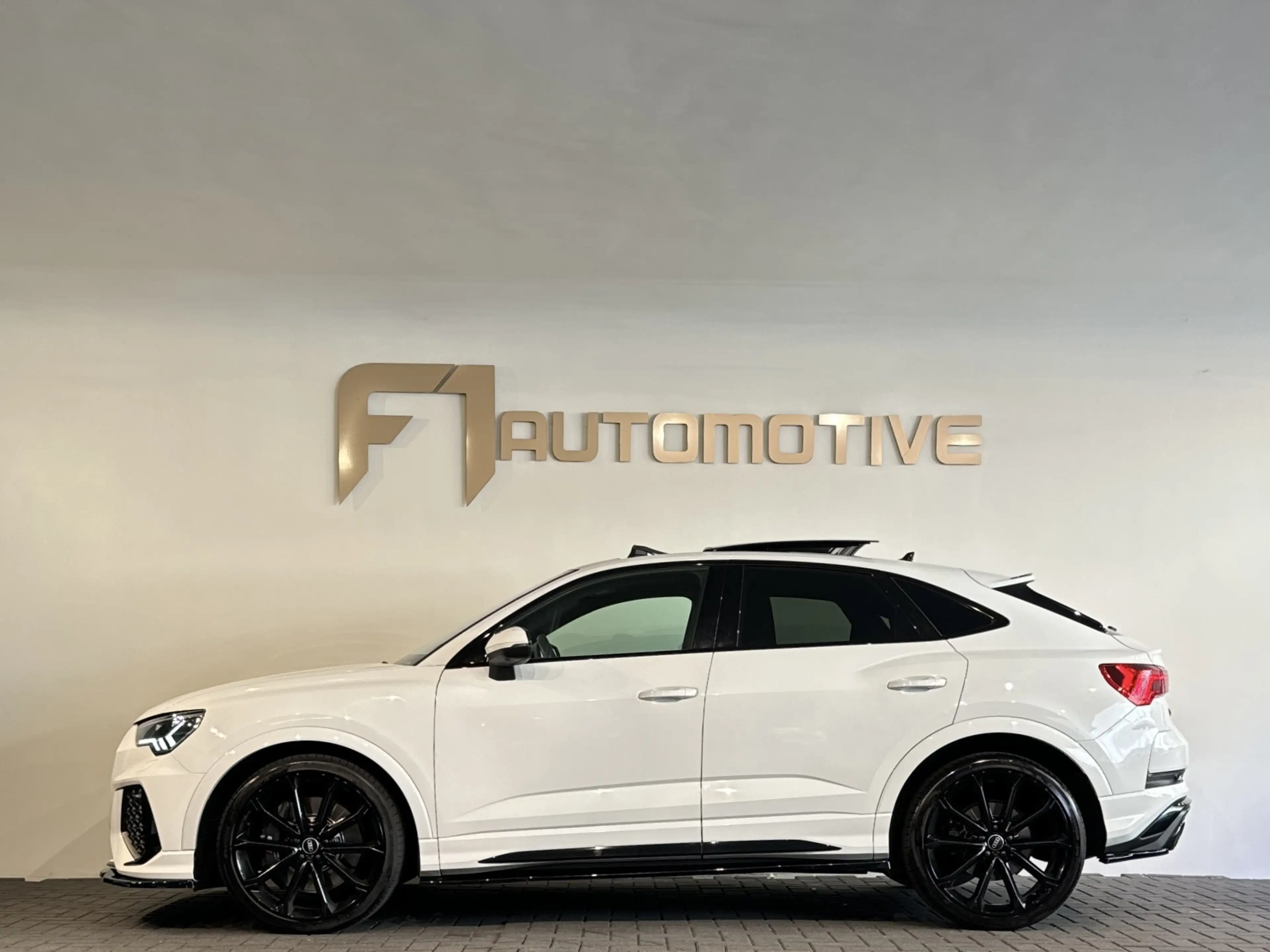 Audi RS Q3 RSQ3 Sportback 2.5 TFSI Pano|B&O|360|Carbon|Keyles — photo 7