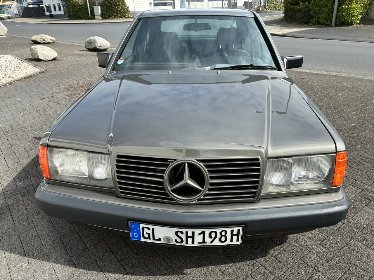 Mercedes-Benz 190 E, foto 4