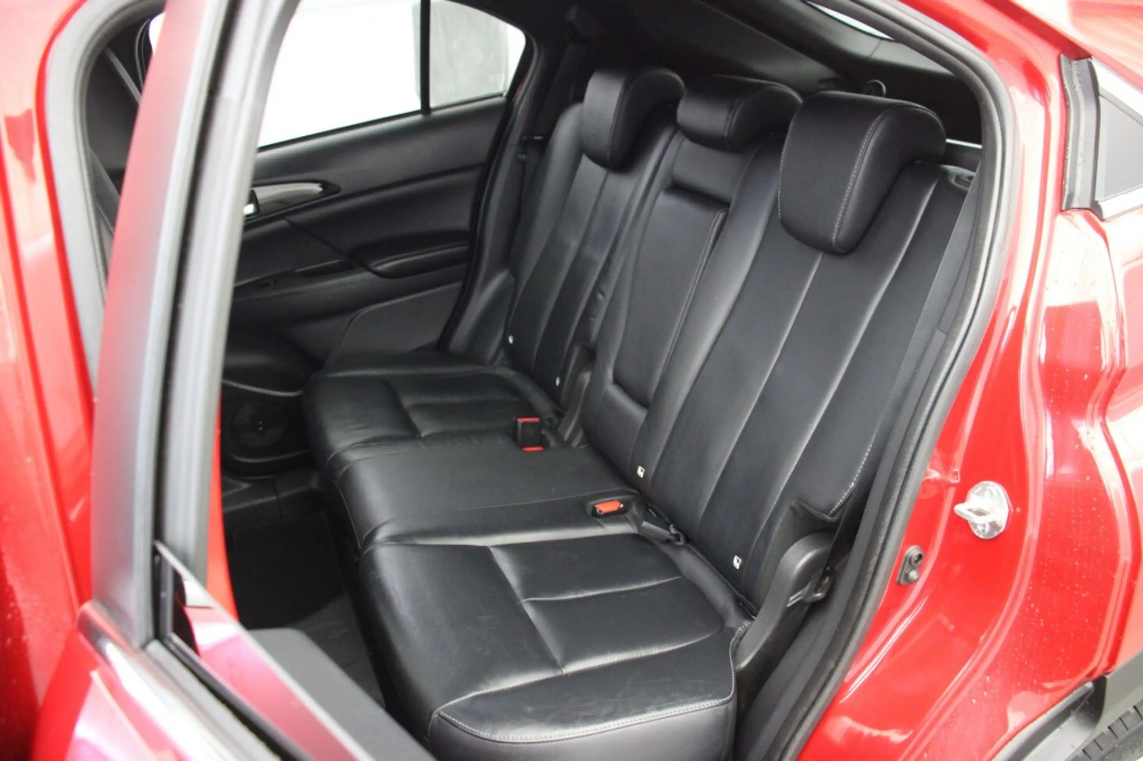Nissan Qashqai 2.4 PHEV Prestige - Carplay, Camera, Leer, Schuif — photo 12