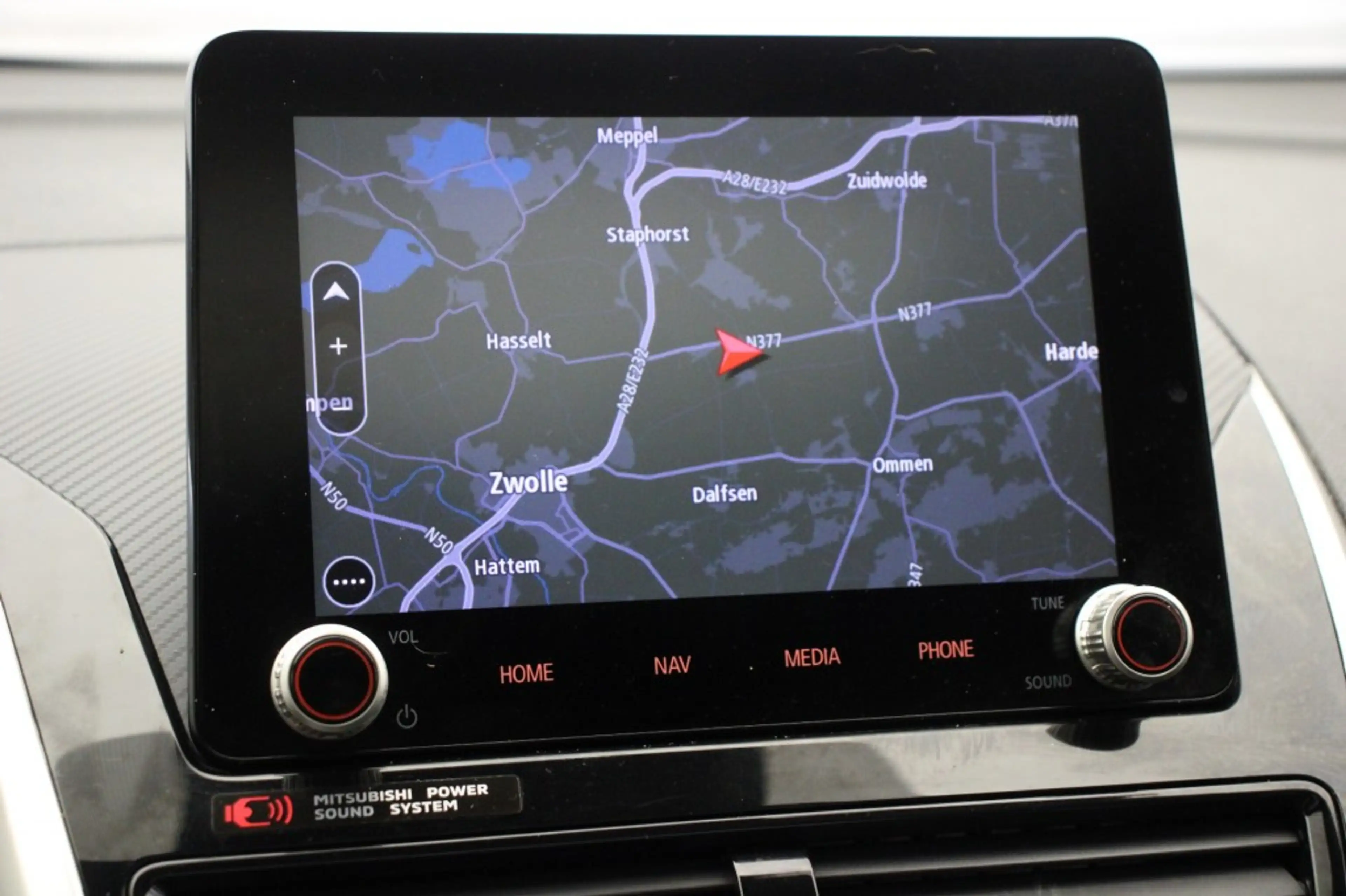 Nissan Qashqai 2.4 PHEV Prestige - Carplay, Camera, Leer, Schuif — photo 31