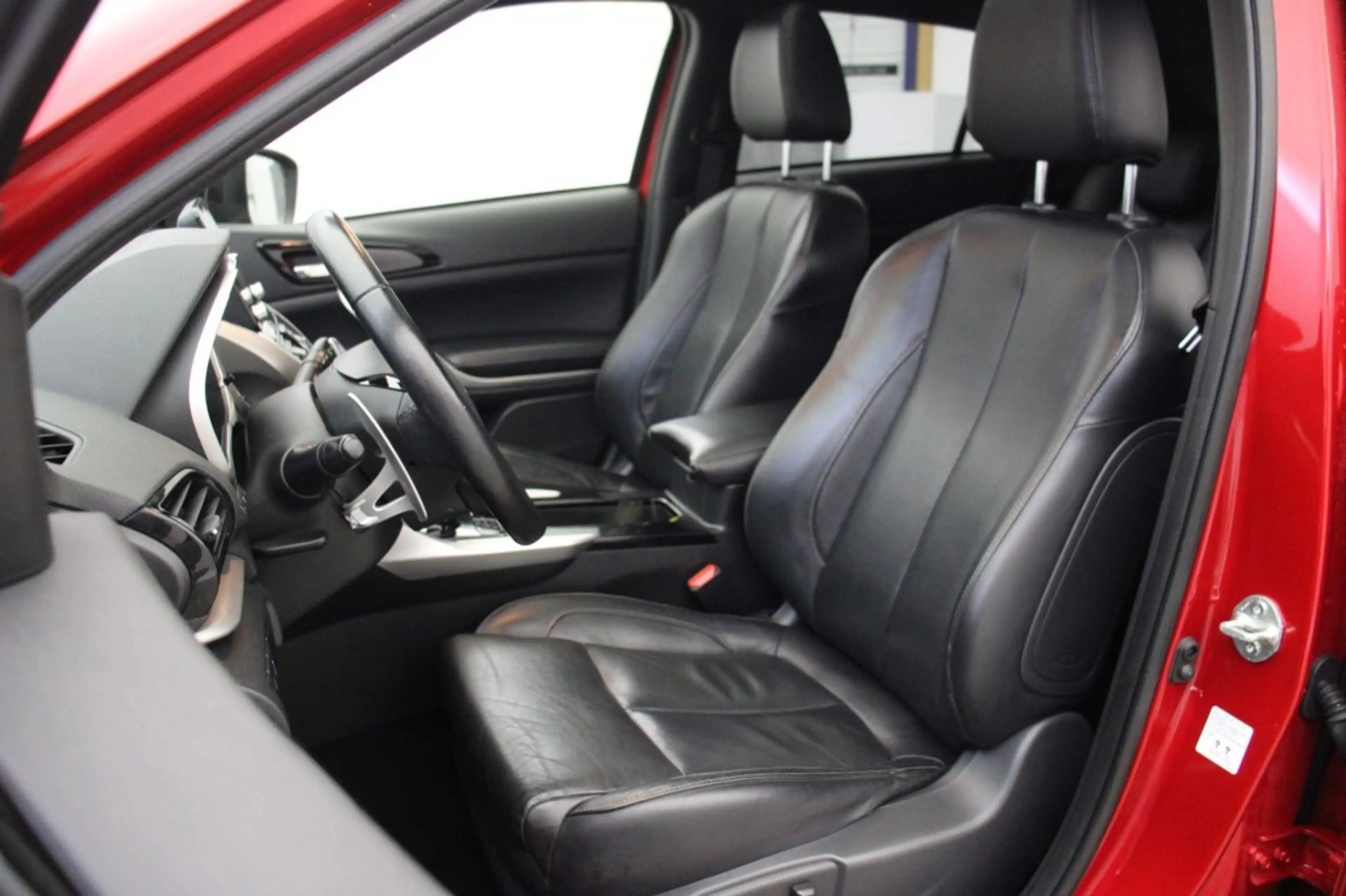 Nissan Qashqai 2.4 PHEV Prestige - Carplay, Camera, Leer, Schuif — photo 10