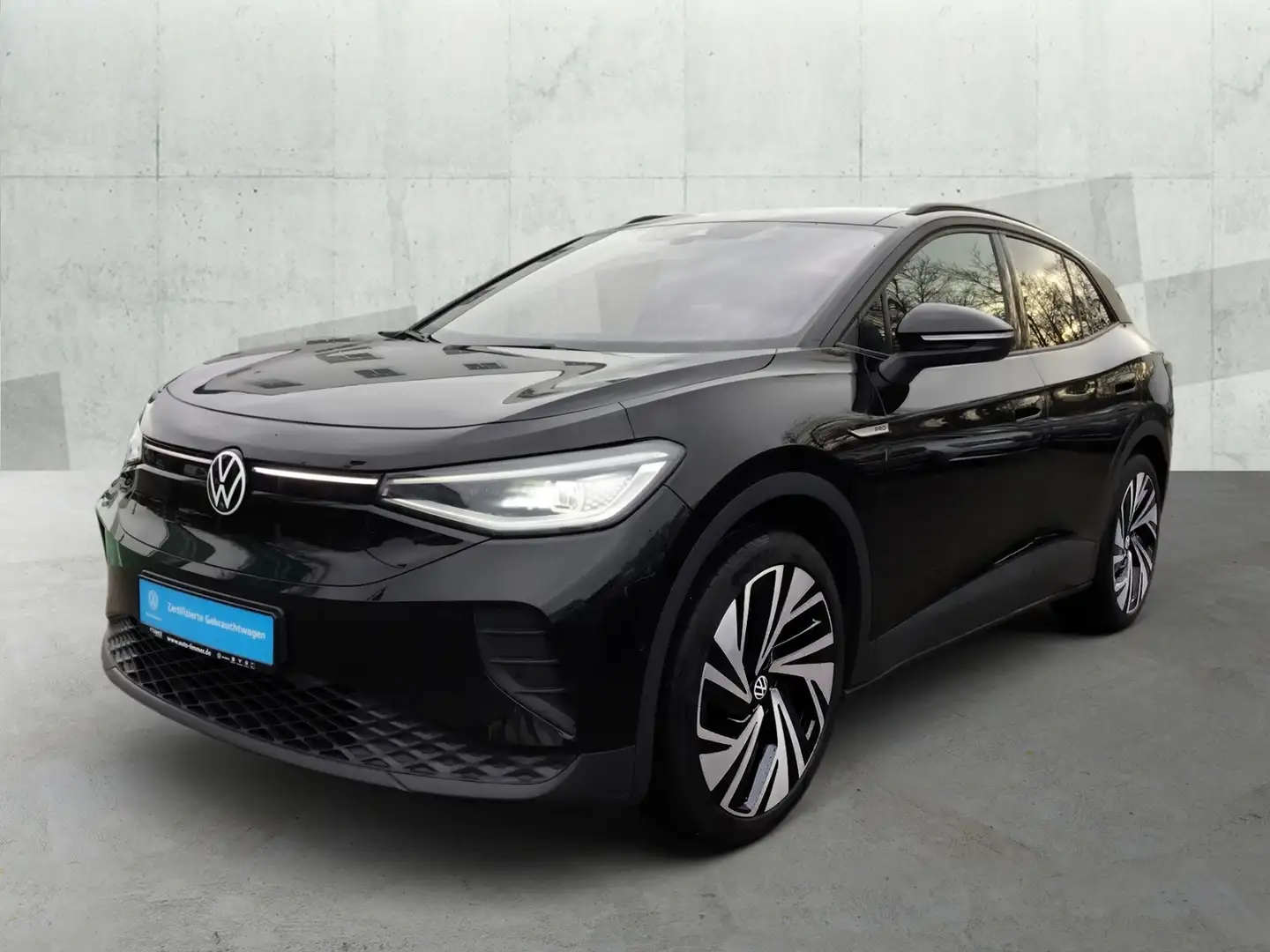Volkswagen ID.4 PRO PERF. 82 kWh +IQ.LIGHT +AHK +360° +PANO +"21 Schwarz - 2