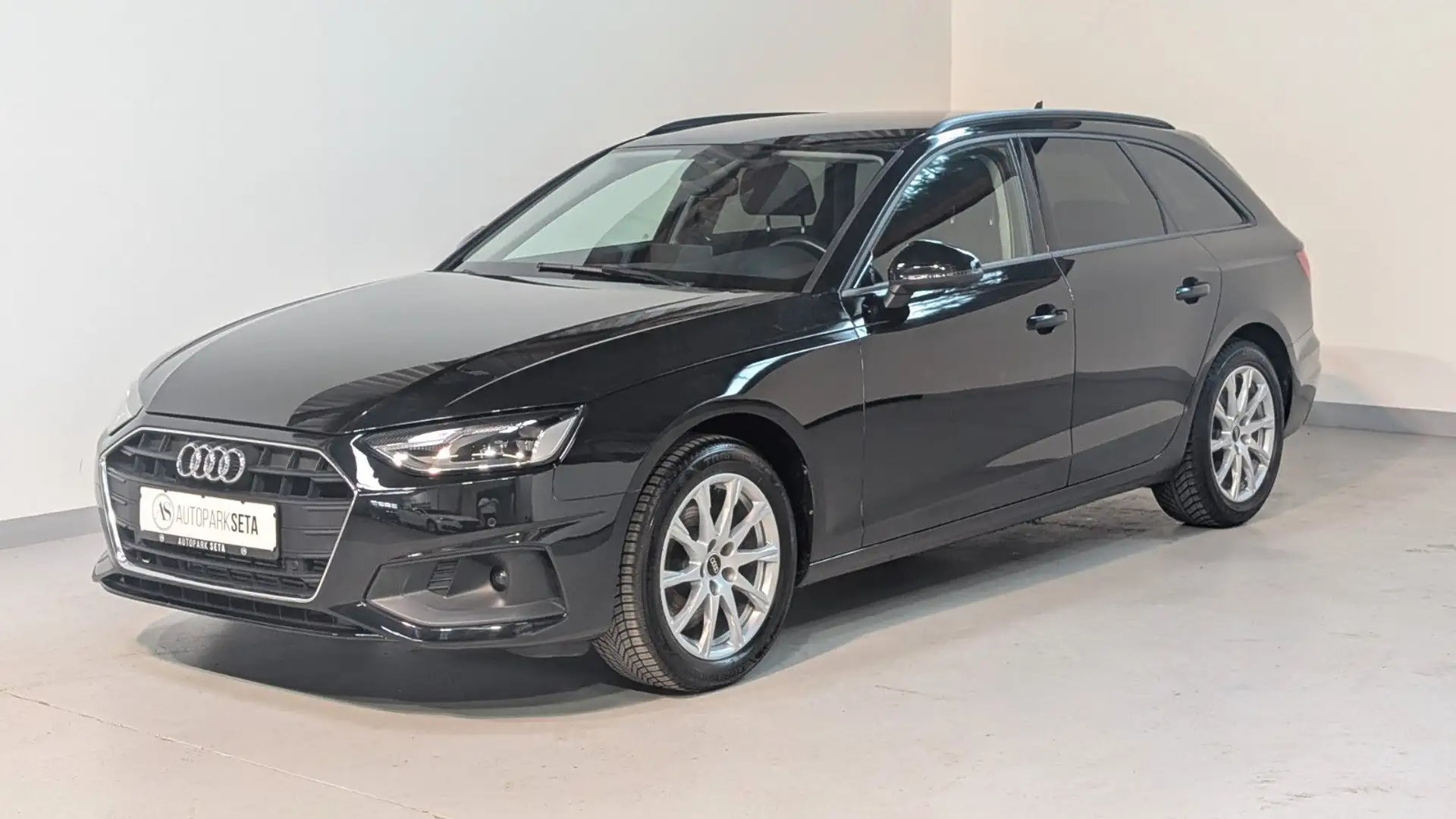 Audi A4 Avant 35 TFSI Aut. PRE-SENSE*KESSY*NAVI*PDC Schwarz - 1