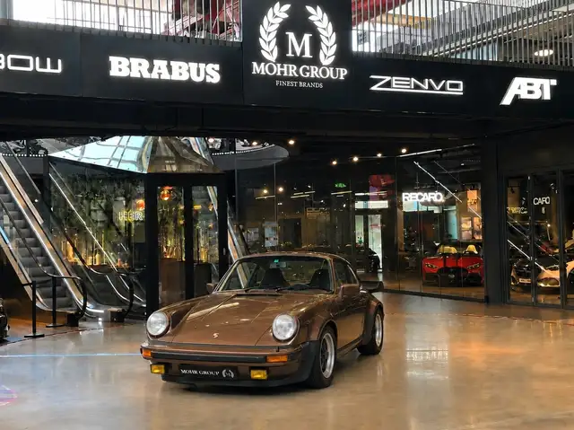 Porsche 930 911 Turbo 3.0 (930) / RESTAURIERT