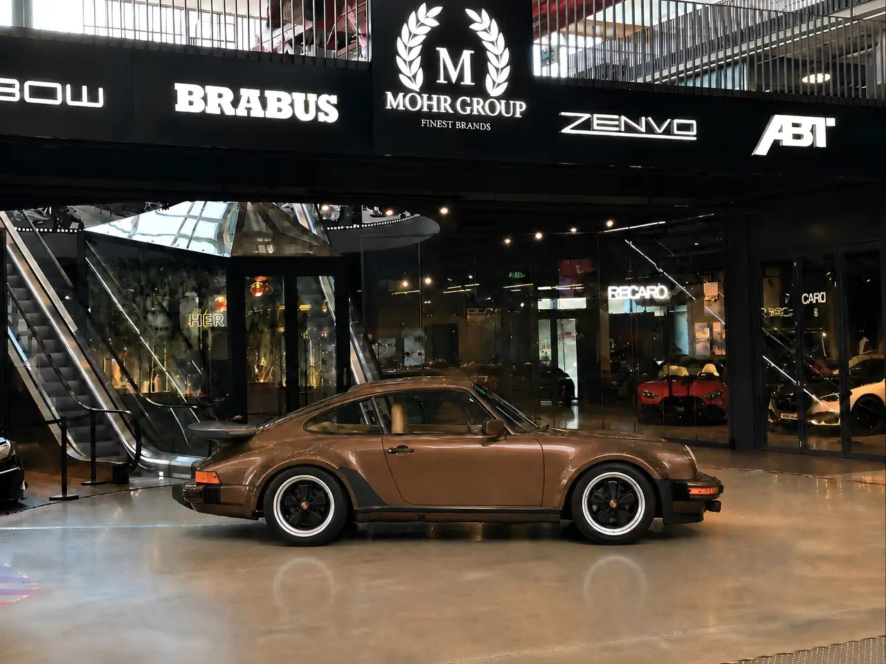 Porsche 930 911 Turbo 3.0 (930) / RESTAURIERT, foto 3