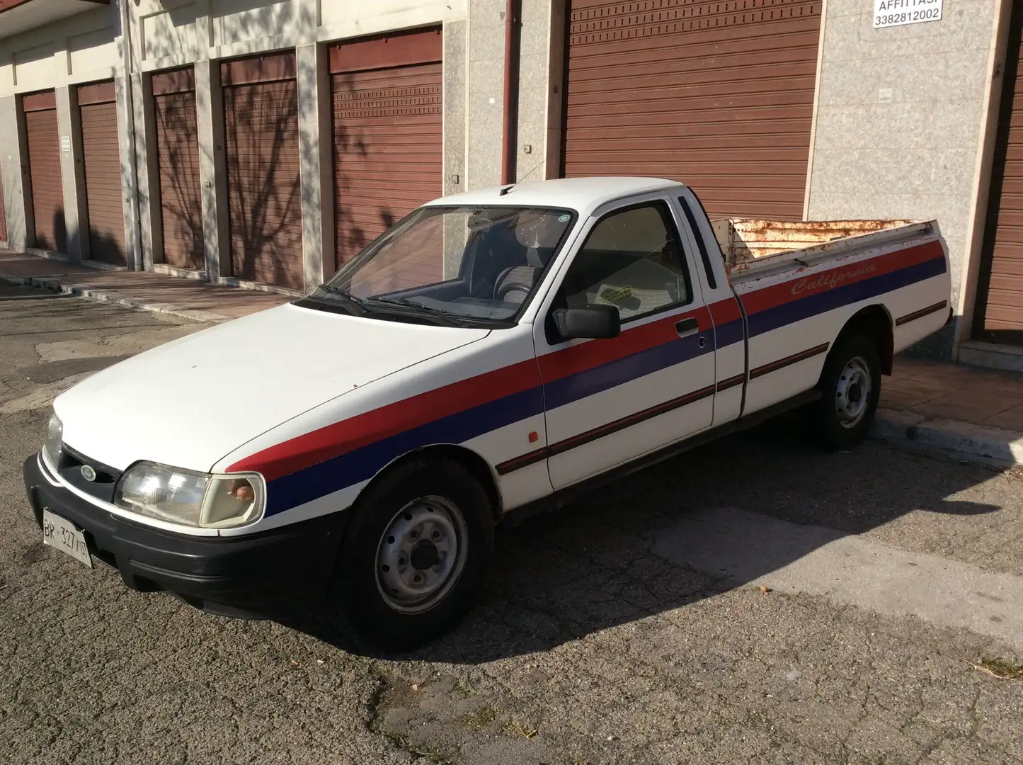 Ford Sierra Pick-up Country Bianco - 1