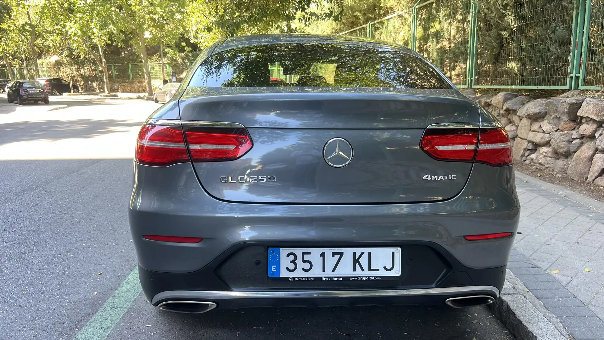Mercedes-Benz GLC 250 Coupé 4Matic Aut. - 2