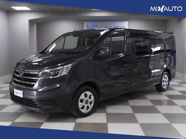 2024 Renault Trafic in Grey for sale