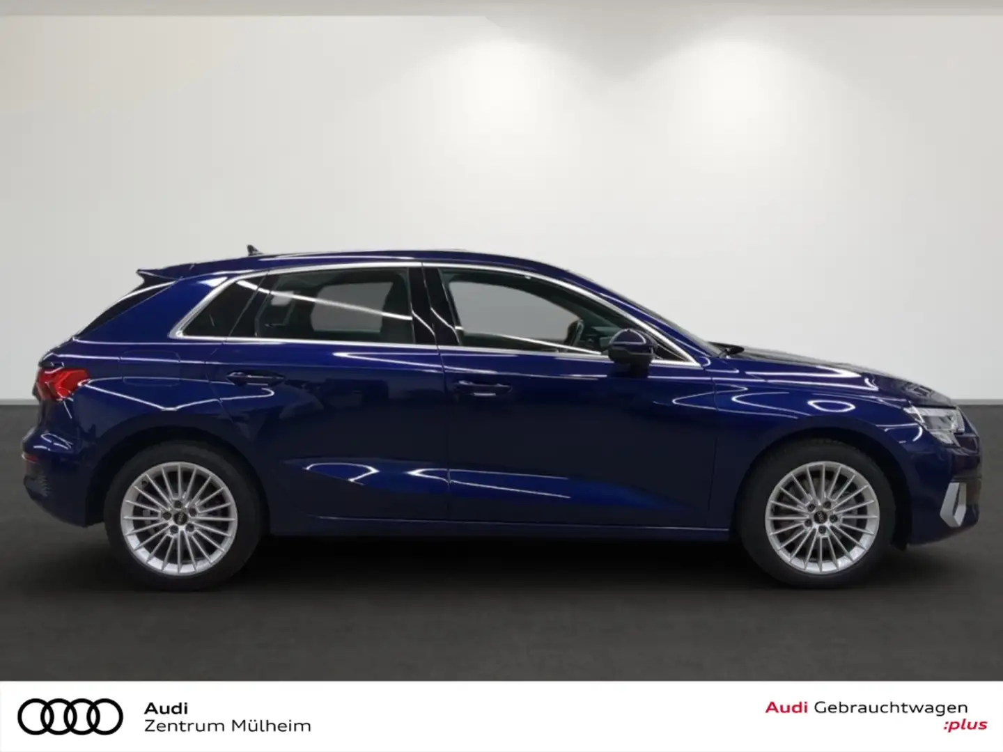 Audi A3 Sportback 40 TFSI quattro Navi LED virtual AHK ACC Blau - 2