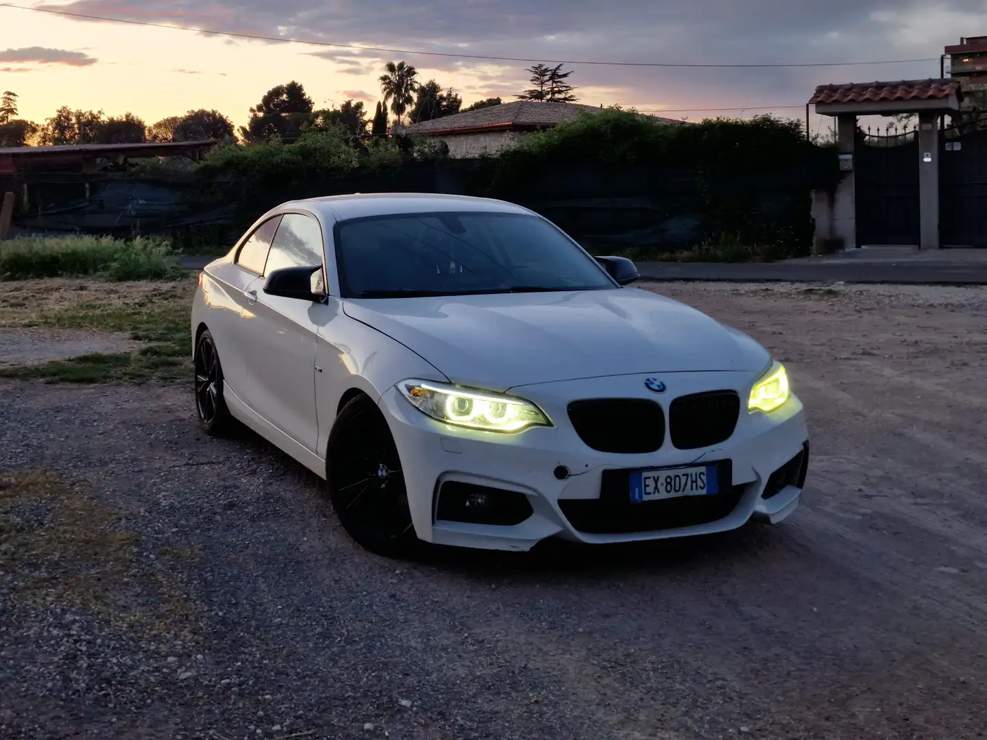 BMW 220 Serie 2 F22 Coupe 220d Coupe Sport 184cv auto Bianco - 2