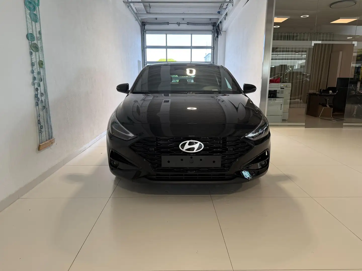 Hyundai i30 GO+ 1.5 T-GDI 48V 103 kW (140 PS) Toter-Winkel-... Schwarz - 2