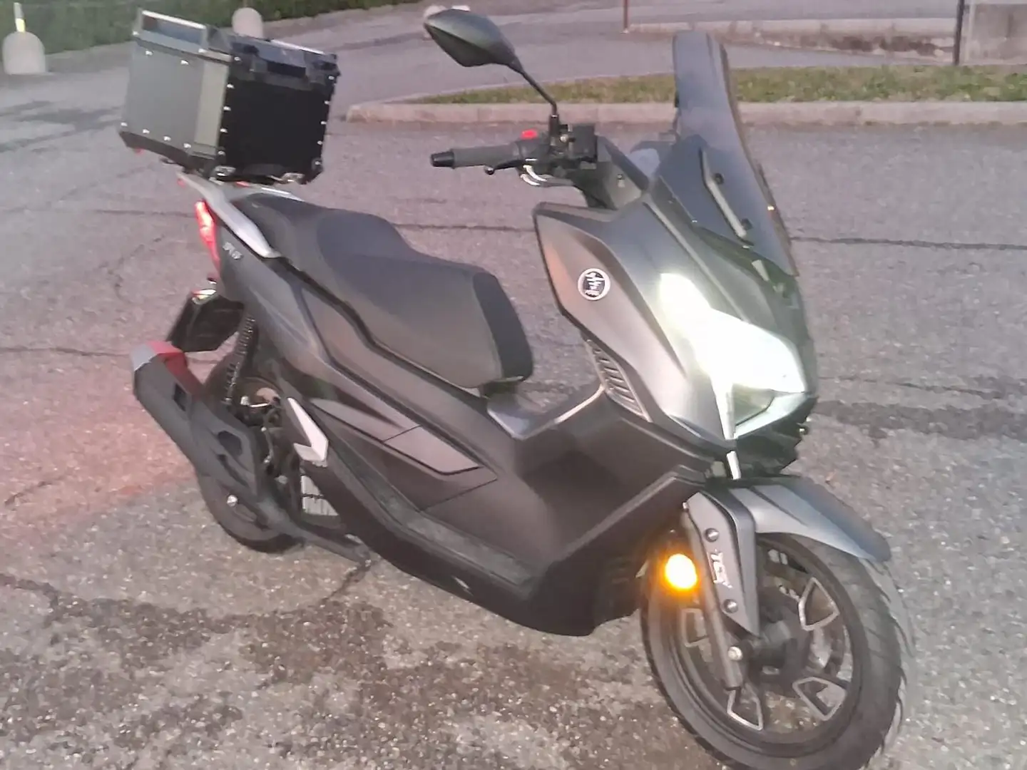 Voge Інші 125 SR1 Сірий - 1