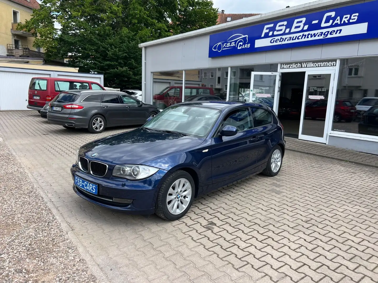 BMW 116 Baureihe 1 Lim. 116i Blauw - 1