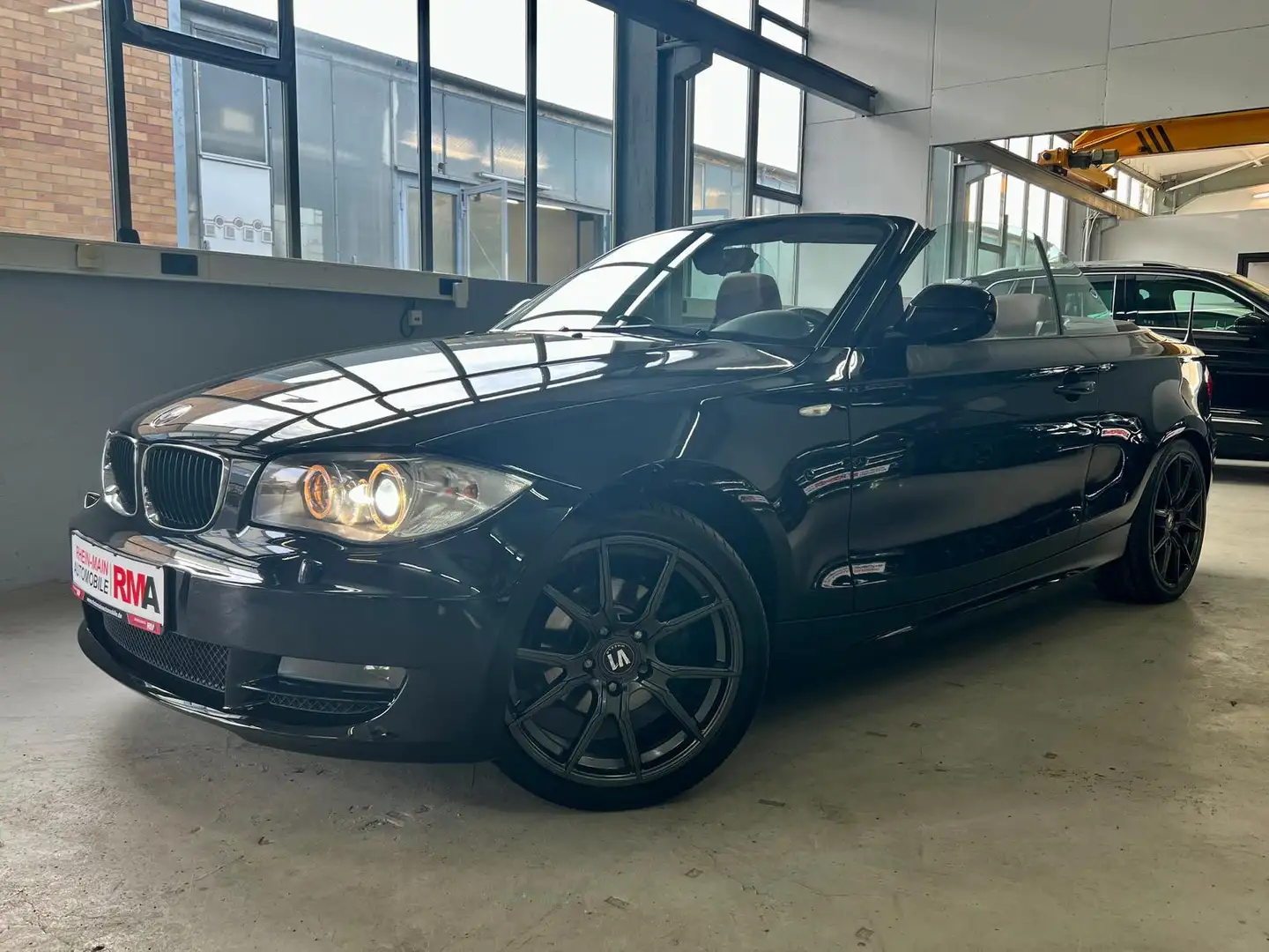BMW 118 d Turbodiesel Metallic+M-SPORT+XENON+LEDER Black - 1