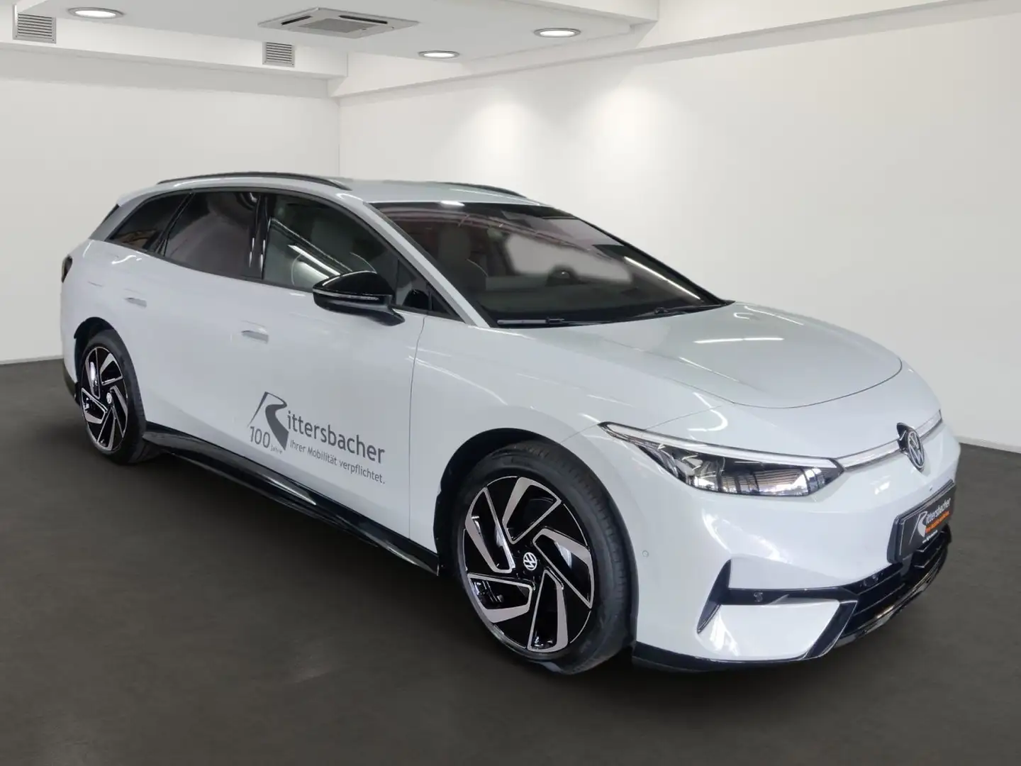 Volkswagen ID.7 Tourer Pro 210 kW ( 286PS ) 77 kWh 1-Gang A Weiß - 2