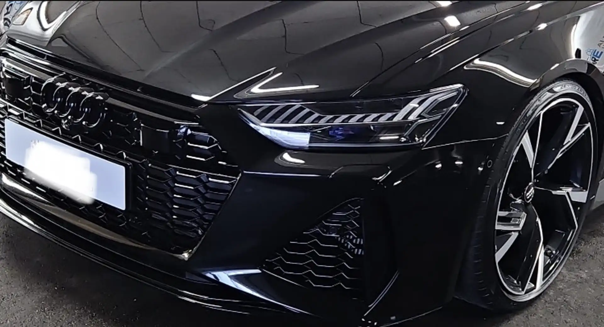 Audi RS6 Avant 4,0 TFSI quattro MHEV S-tronic - 2