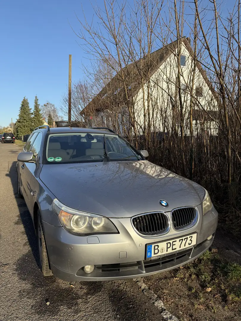 BMW 520 520d Grau - 1