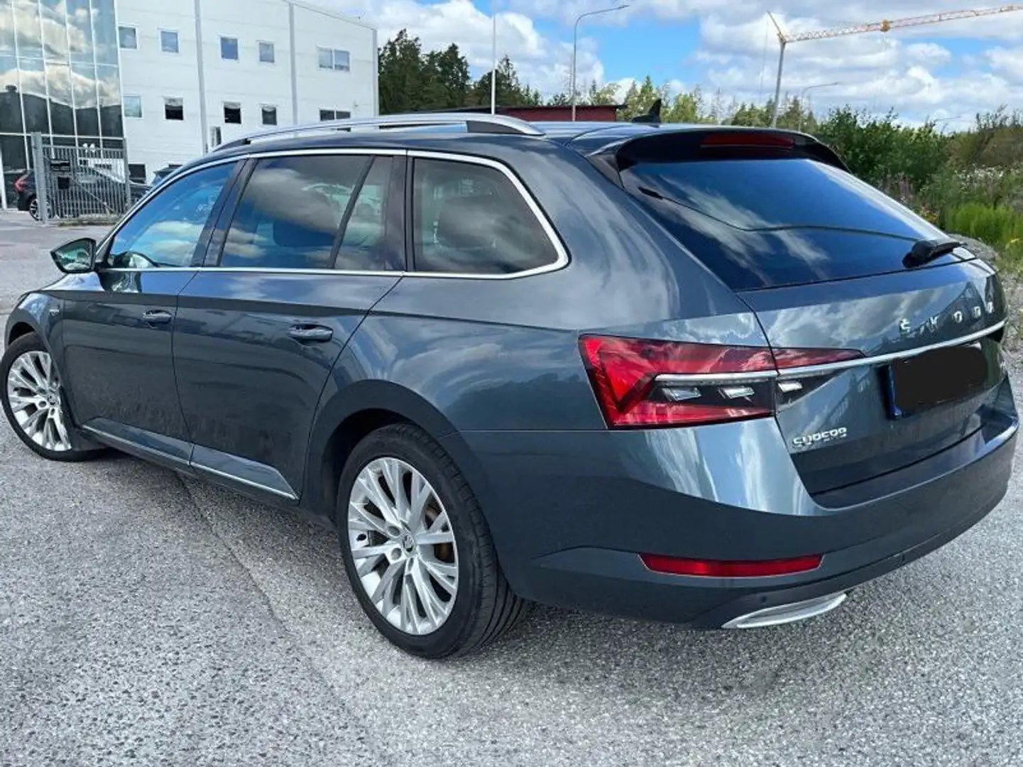 Skoda Superb Superb Combi 1.8 TSI DSG Best Of Blau - 2