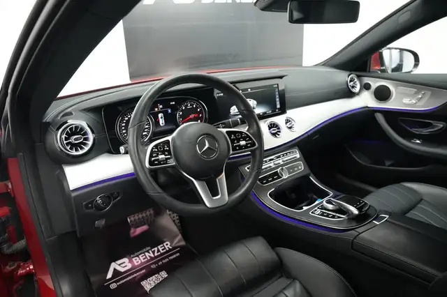 Mercedes-Benz E-Class view 14