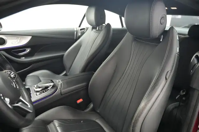 Mercedes-Benz E-Class view 13