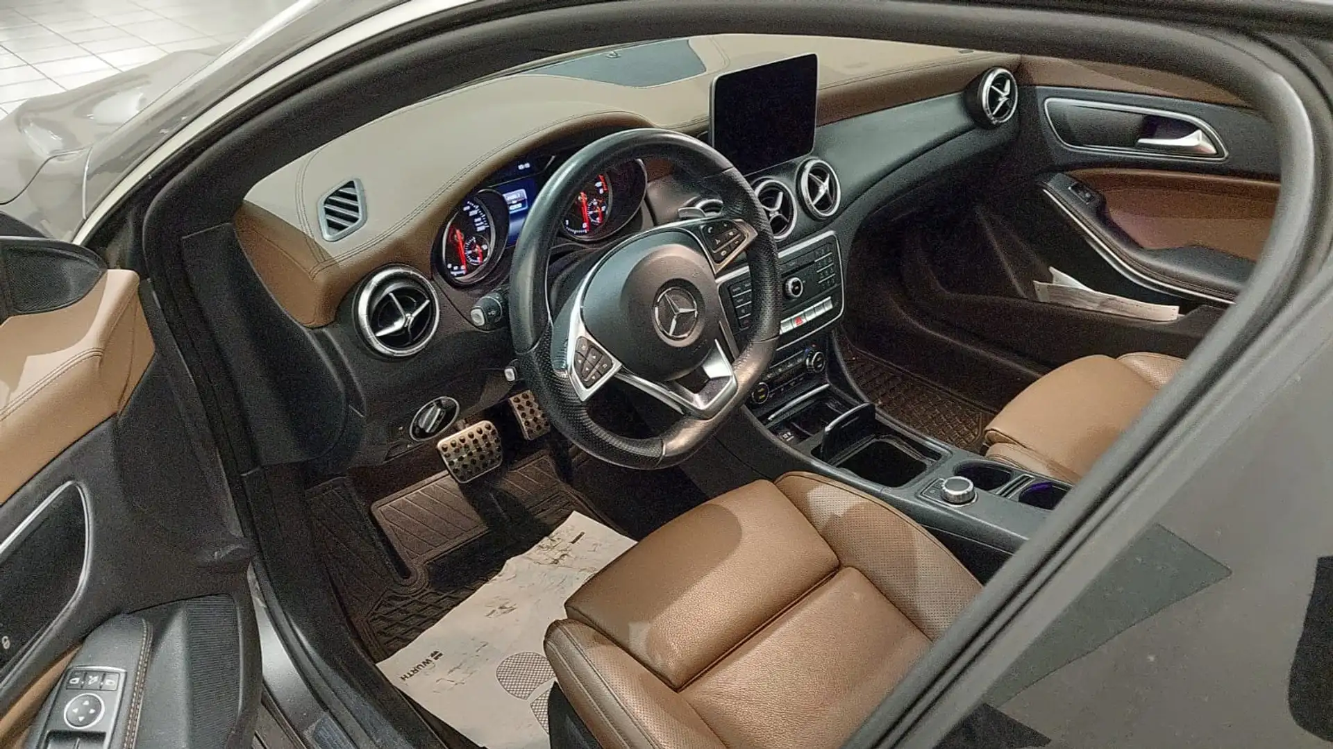 Mercedes-Benz CLA 220 CLA Shooting Brake - X117 Sport 4matic Gri - 2