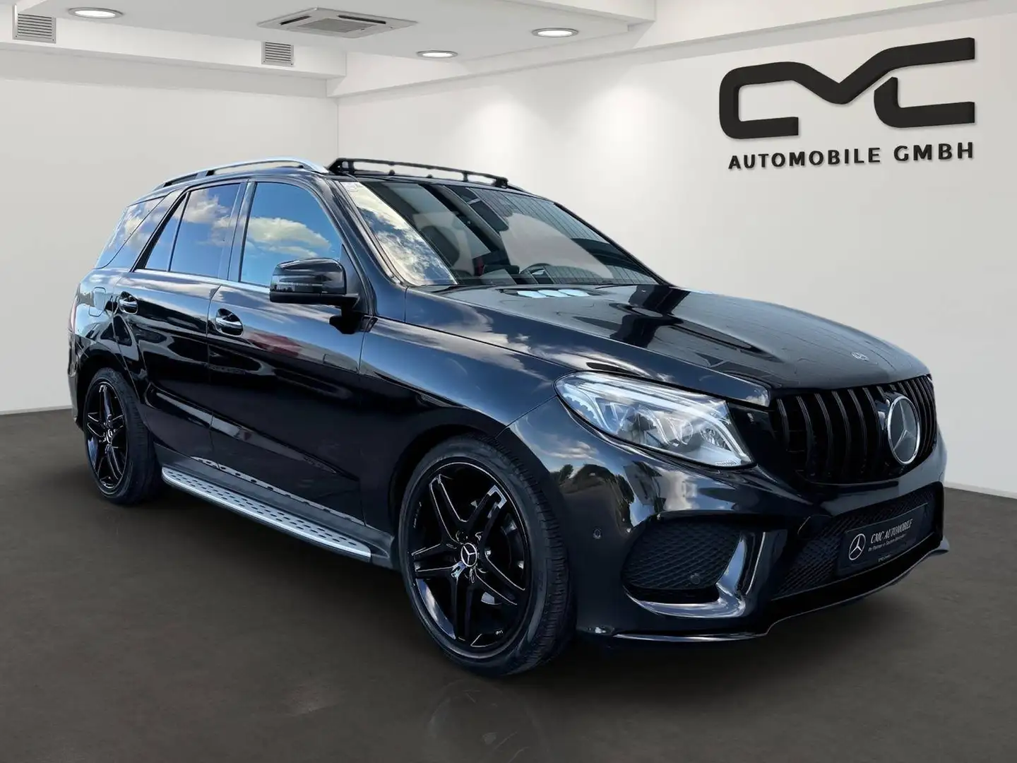 Mercedes-Benz GLE 350 GLE 350 d AMG Line 4Matic / /21"/ADC/AHK/TWT/Keyless/Harman-Kardon/Panorama/Memory/SH/3-Zonen-Klimaautomatik Schwarz - 2
