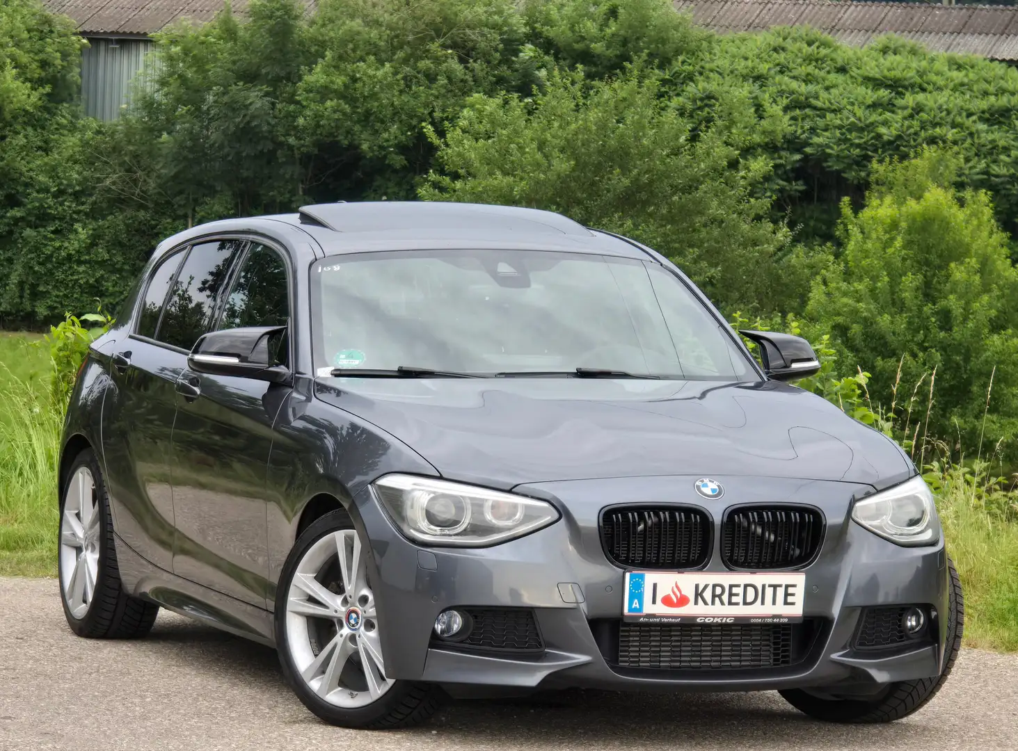 BMW 125 d Top* Kredit* M-Paket ab werk*Navi* Schiebedach* Grau - 2