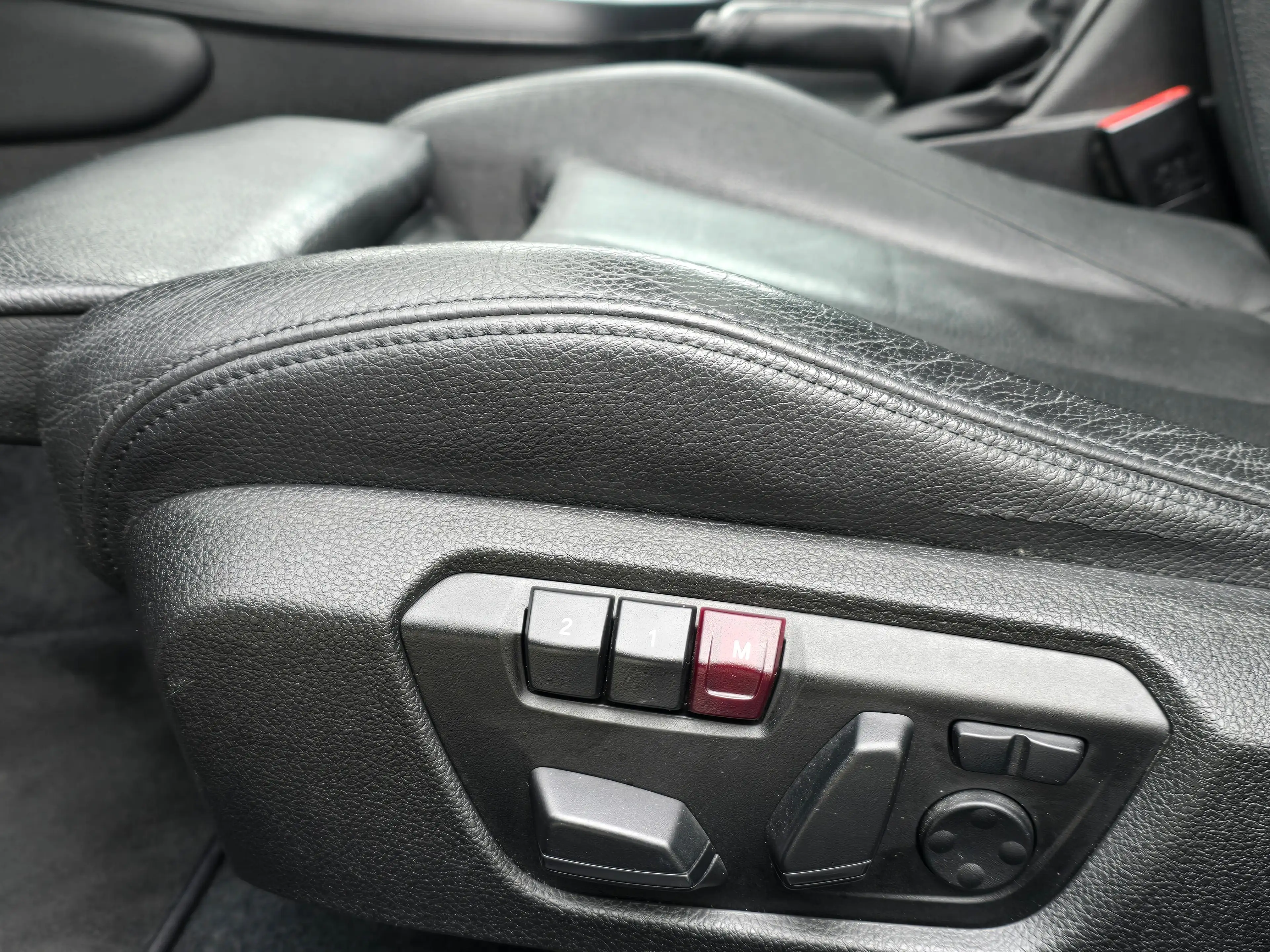 BMW 125 d Top* Kredit* M-Paket ab werk*Navi* Schiebedach* — photo 10