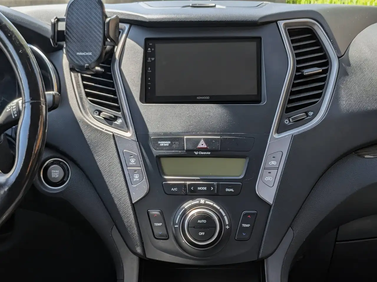 Hyundai SANTA FE снимка Hyundai SANTA FE