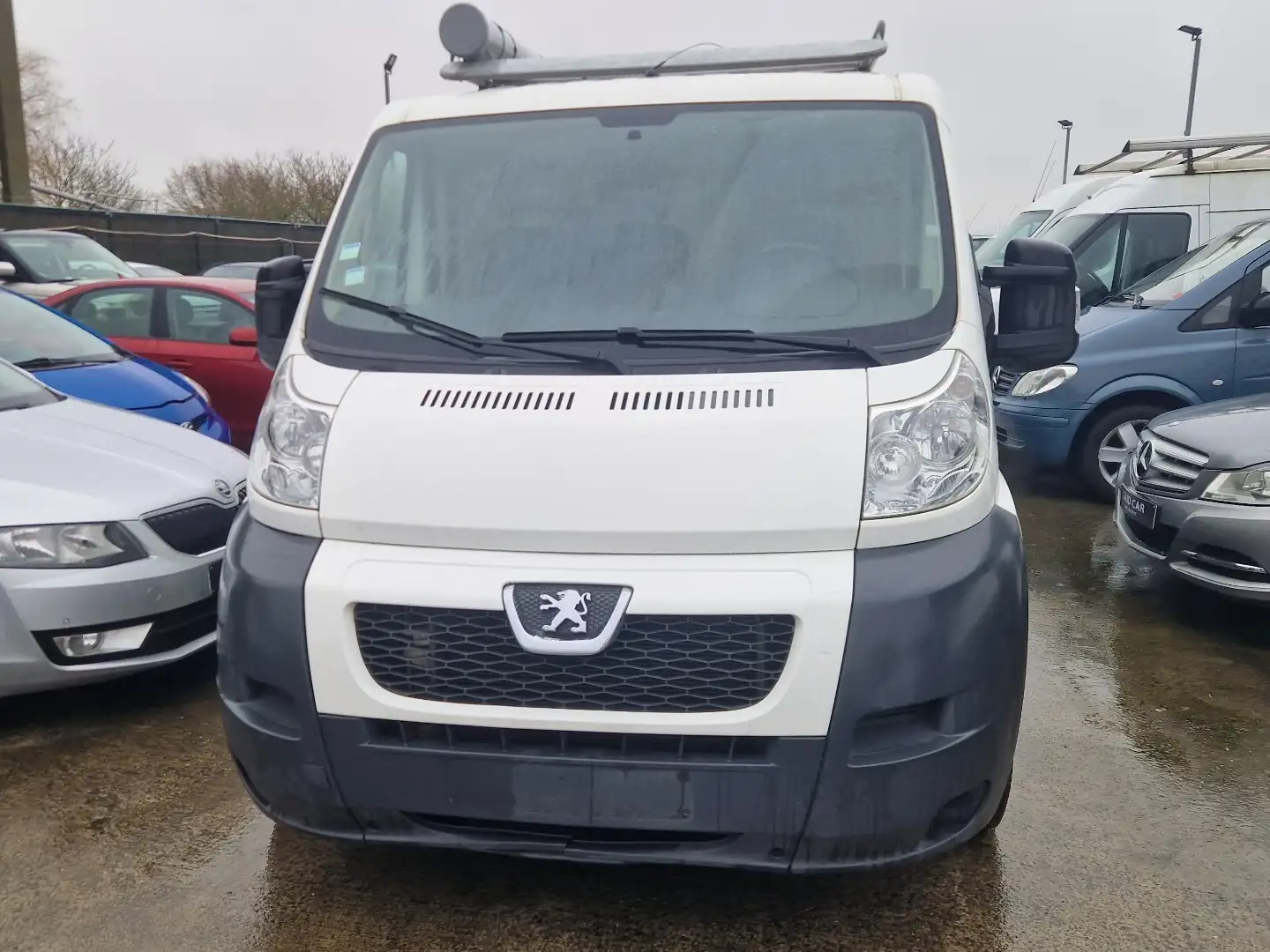 Peugeot Boxer 2.2 HDi L1H1 Premium FAP (EU5) Wit - 1