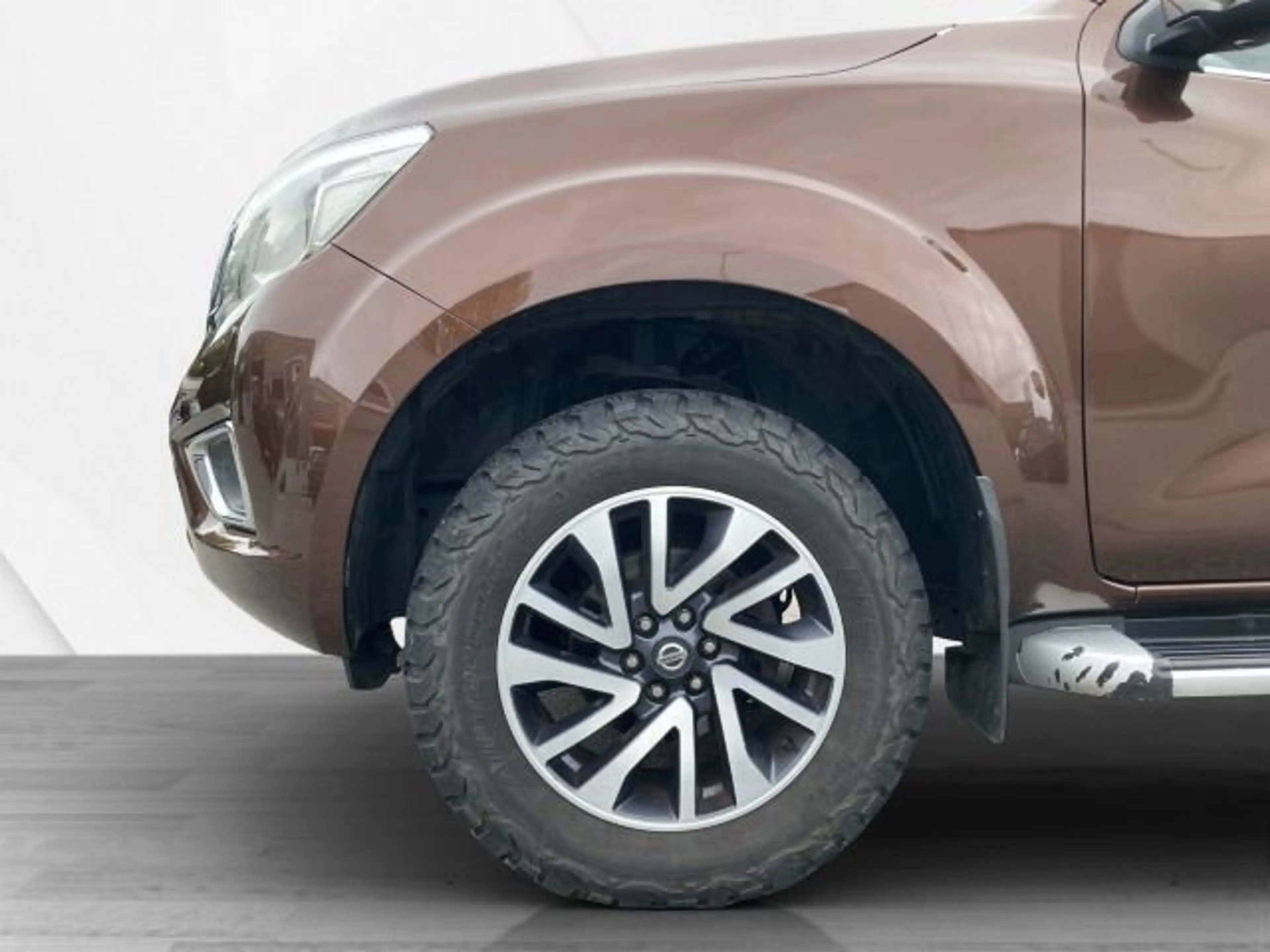 Nissan NP300 NP300 4x4 2.3 dCi N-Connecta Double Cab (Euro — photo 9