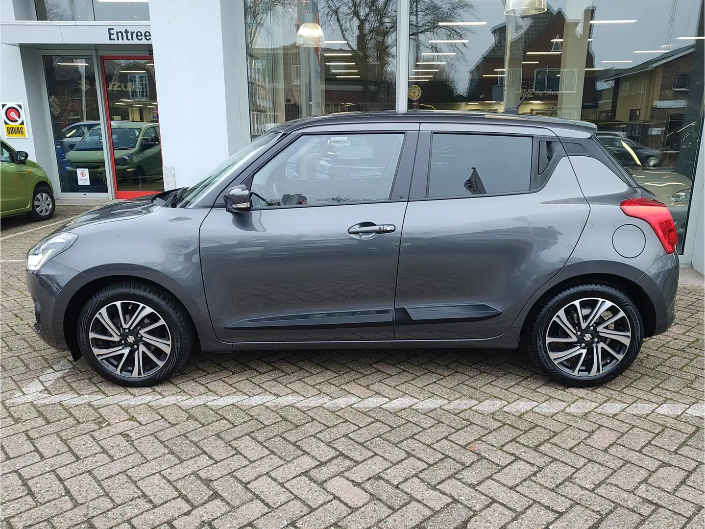 Suzuki Swift 1.2 STYLE SMART HYBRID NAP! | Dodehoeksens. | Trek Gris - 2