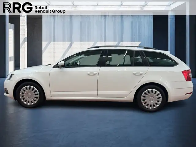 Skoda Octavia view 2