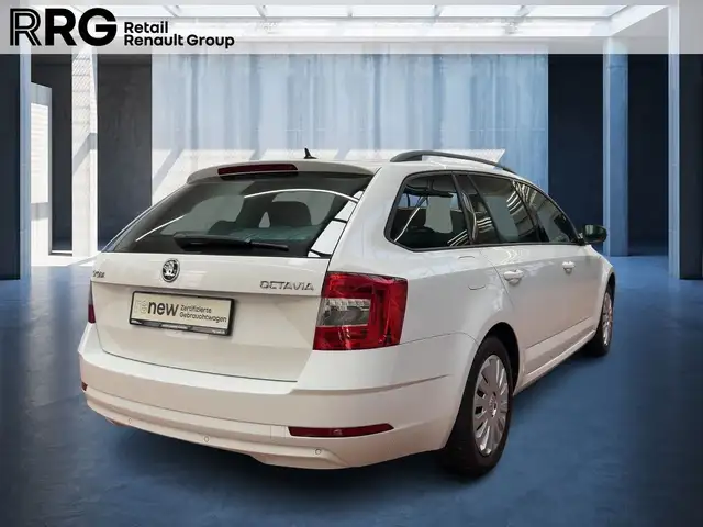 Skoda Octavia view 5
