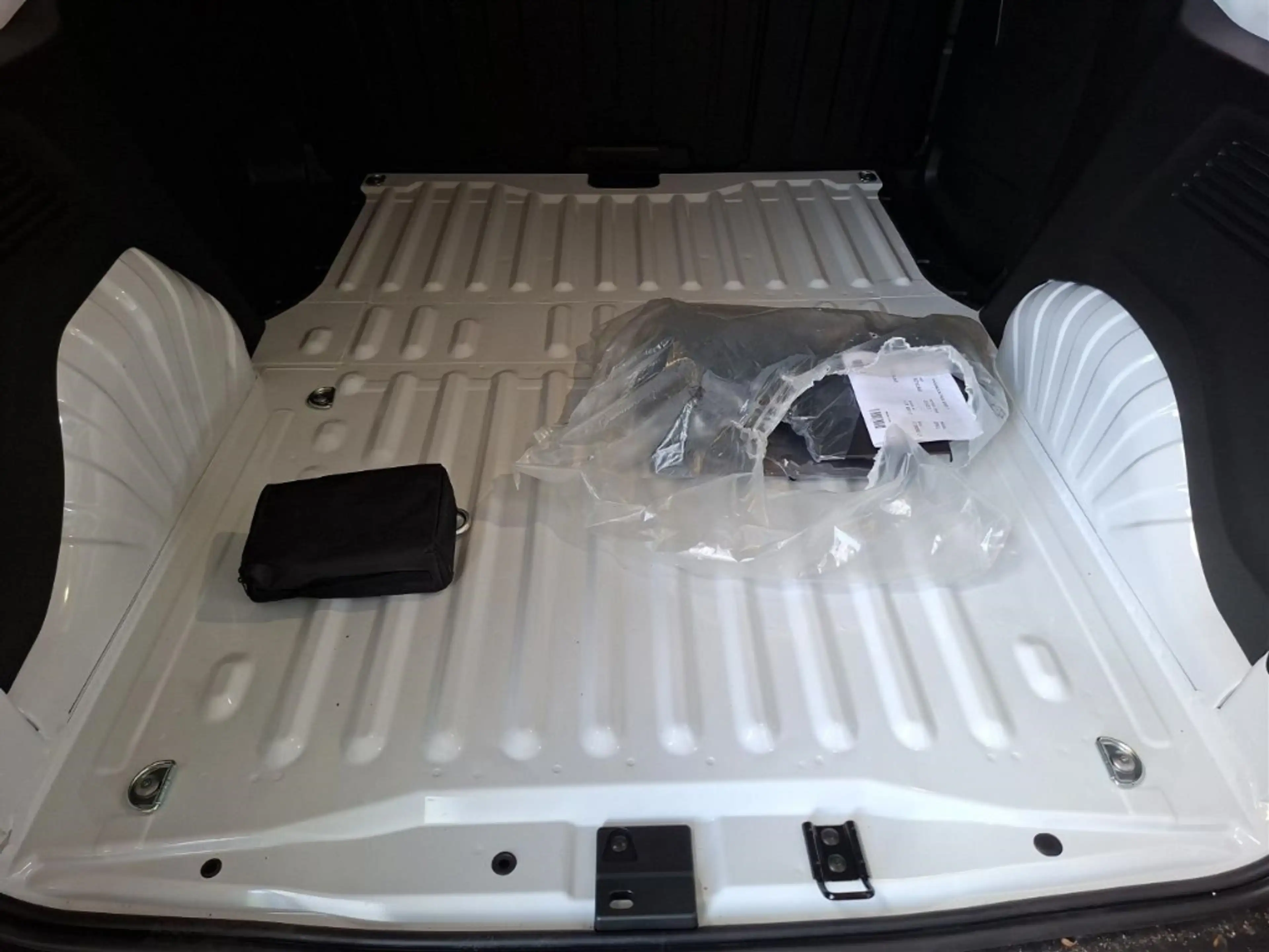 Opel Combo E Cargo Edition +3-phasig+PDC+Sitzheizung+ — photo 8