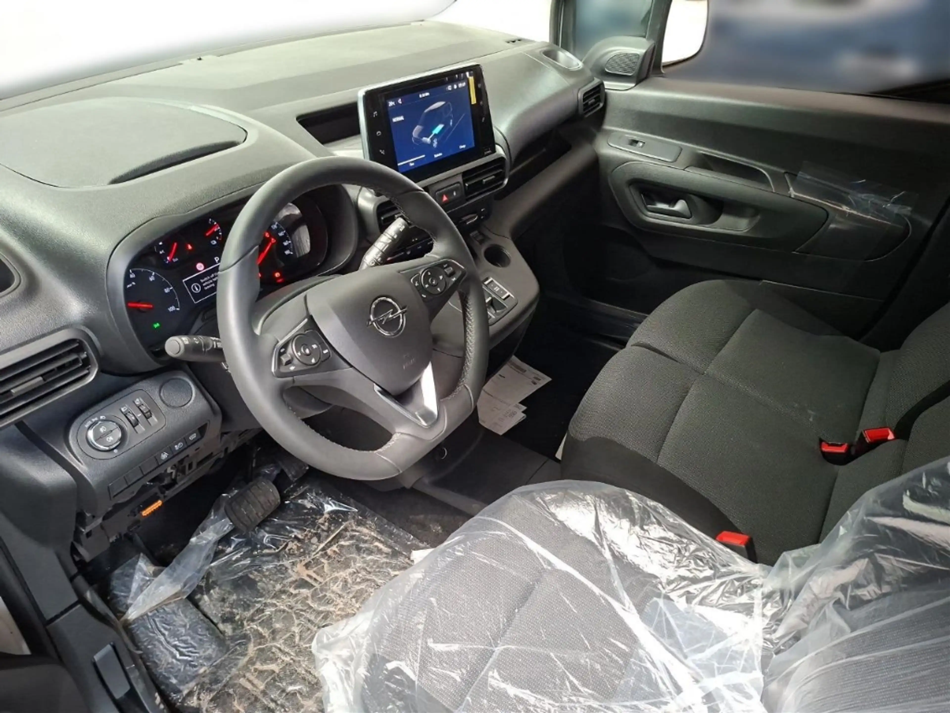 Opel Combo E Cargo Edition +3-phasig+PDC+Sitzheizung+ — photo 10