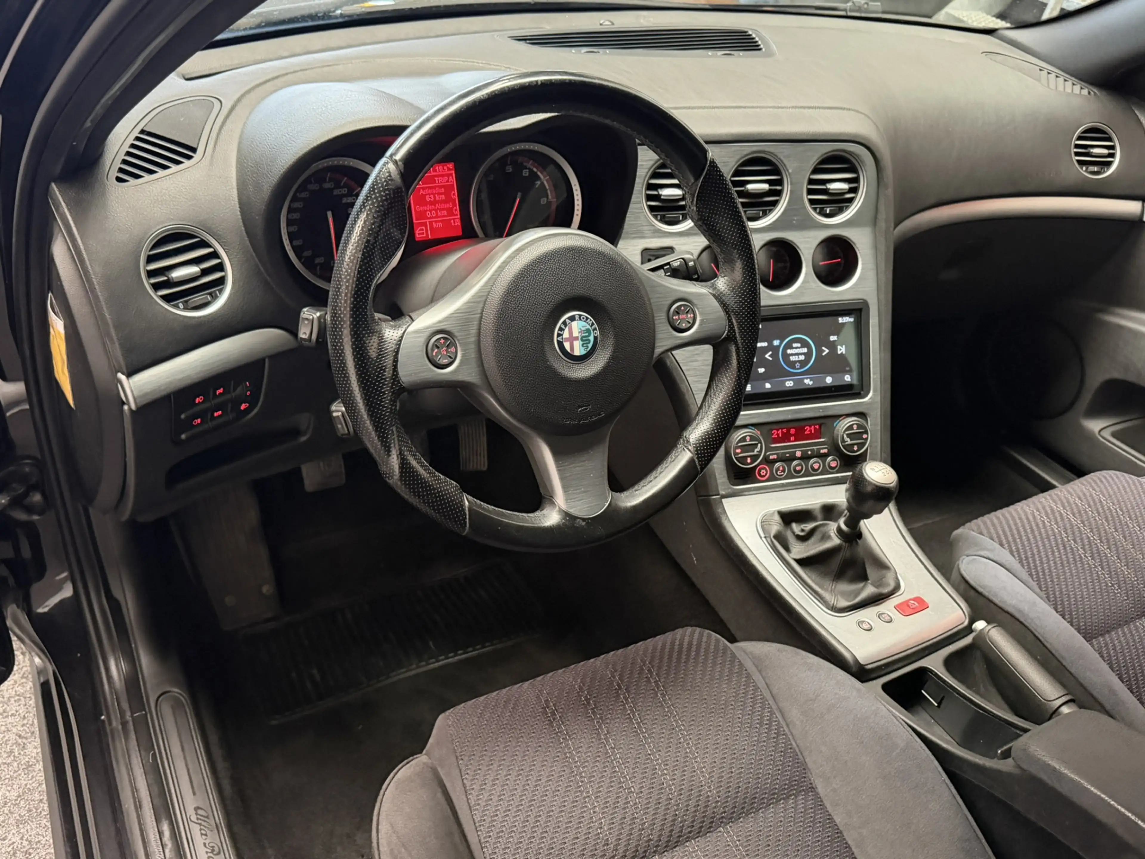 Alfa Romeo 159 SPORTSWAGON 1.7 T DISTINCTIVE CRUISE CONTROL CLIMA — photo 11