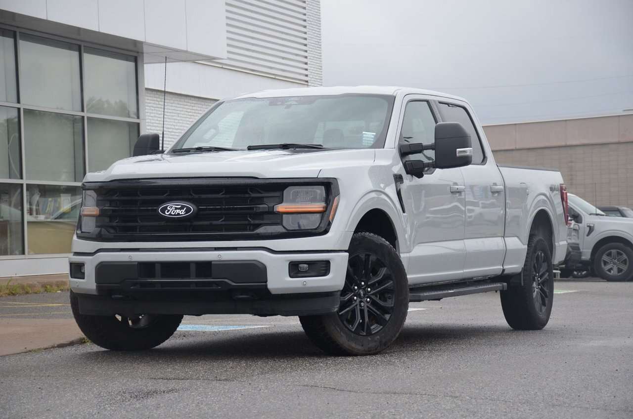 2024 Ford F-150 XLT CLEAN CARFAX / CLEAN CARFAX
