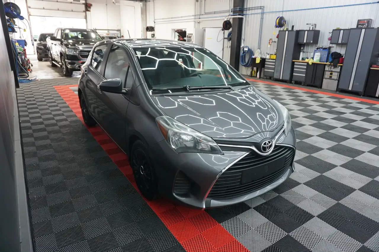 Toyota Yaris снимка Toyota Yaris