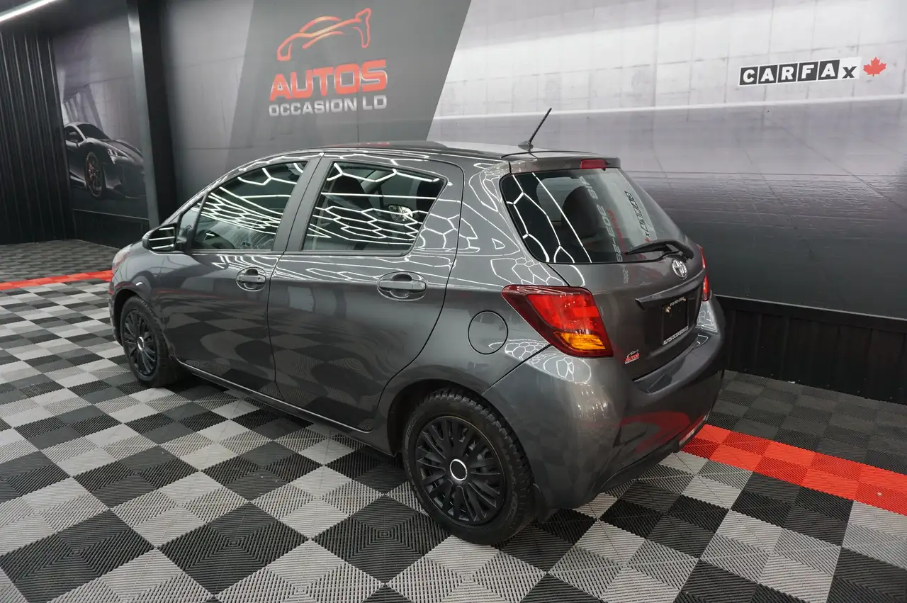 Toyota Yaris снимка Toyota Yaris
