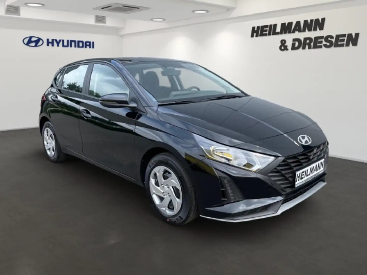 Hyundai i20 Select 1.2 Navi/Klima/Bluetooth/Parkpilot/AppleCar Noir - 2