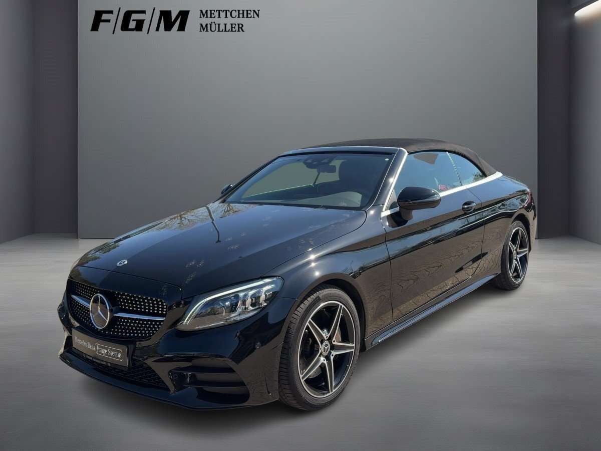 Second hand Mercedes Benz C-Class 300