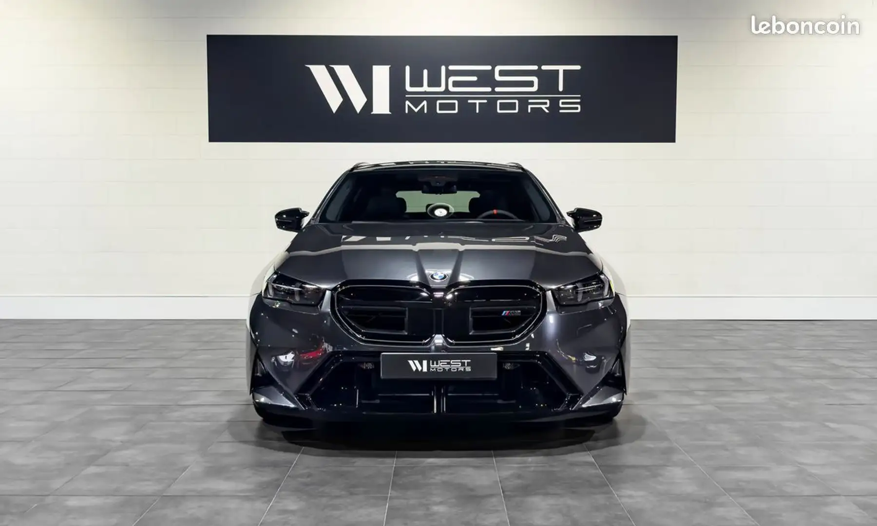BMW M5 Touring V8 4.4 727 – FRANCAISE Dispo immédiate Cér Gris - 2