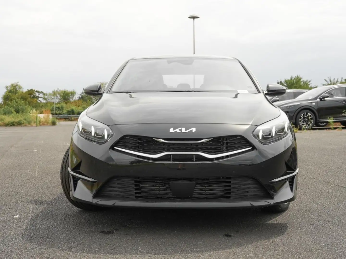 Kia Ceed / cee'd Ceed 1.5T DCT Spirit Navi Kamera JBL Sound ACC Noir - 2