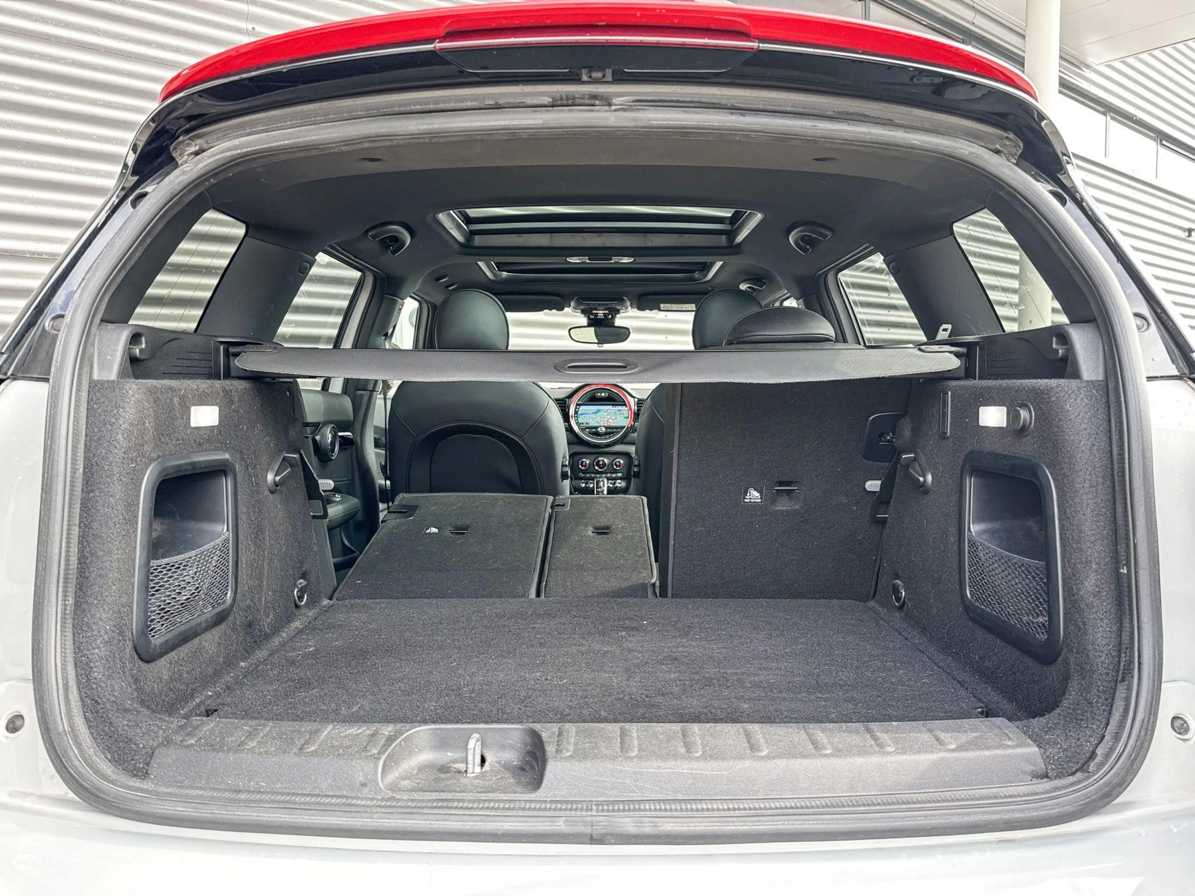 MINI John Cooper Works Clubman 2.0 JCW ALL4 Chili — photo 11