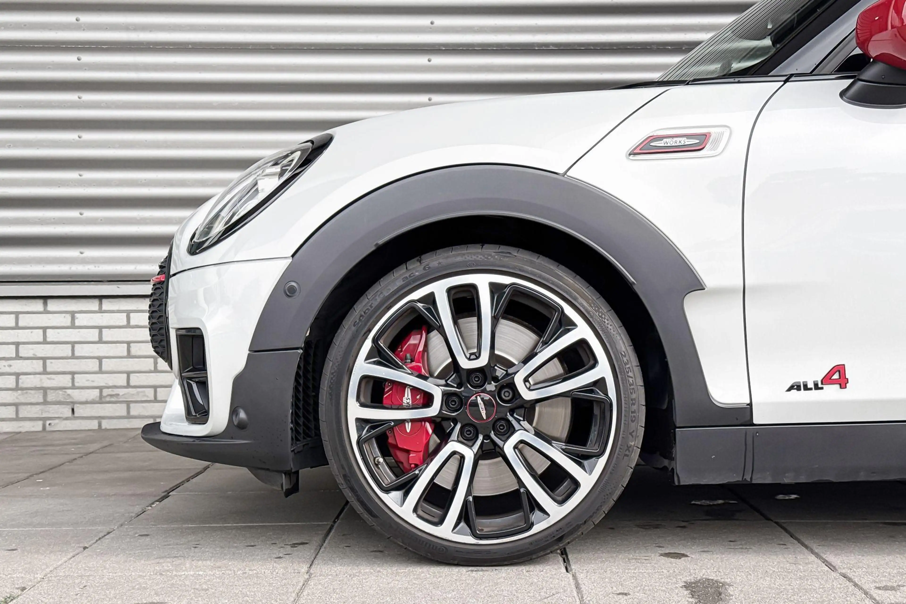 MINI John Cooper Works Clubman 2.0 JCW ALL4 Chili — photo 3