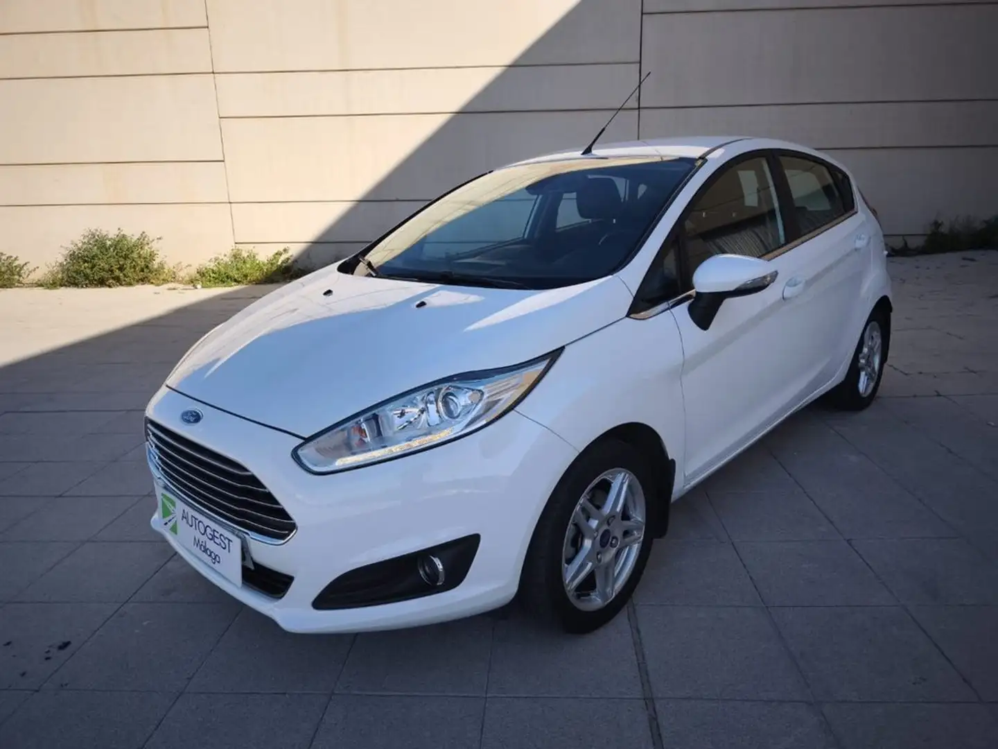 Ford Fiesta 1.0 EcoBoost Titanium Blanco - 1