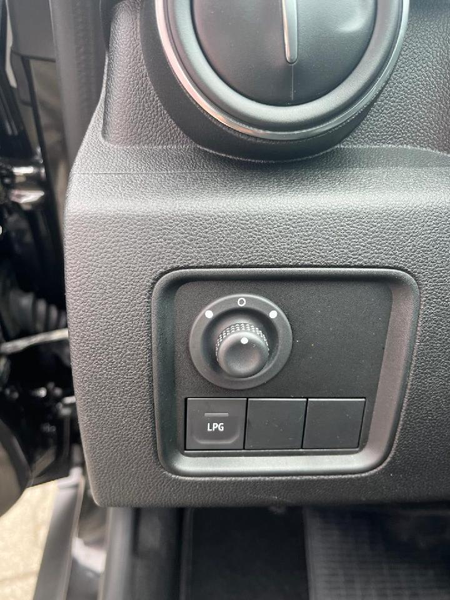 Dacia Duster Duster TCe 100 LPG Comfort 2WD — photo 14