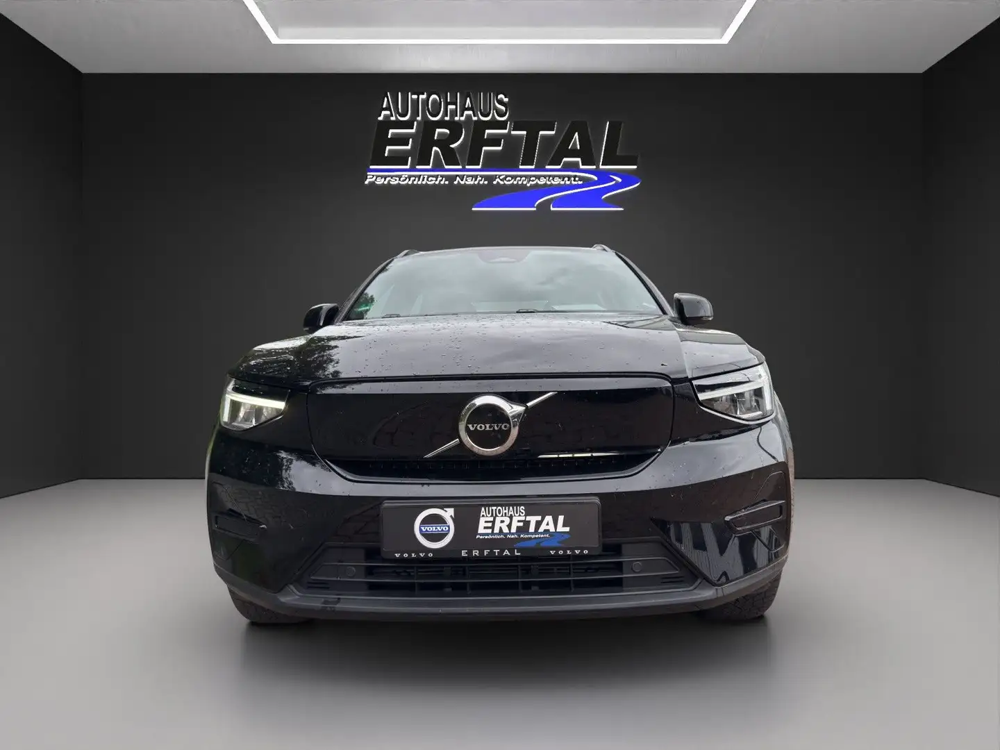 Volvo XC40 Plus Recharge Pure Electric 2WD Schwarz - 2